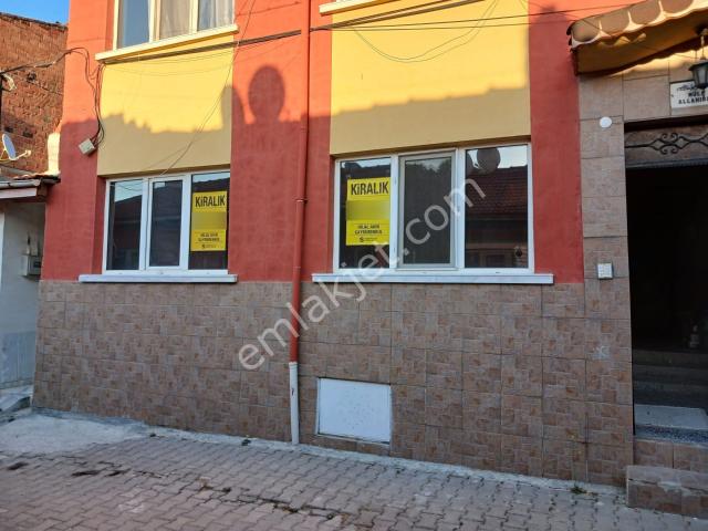 Hilal Akın Emlak’tan Esentepe Mahalle'sinde Kiralık 2+1 Daire