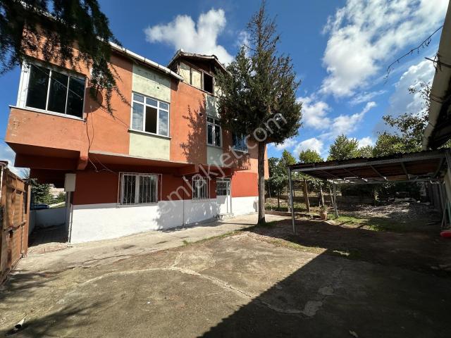 Hilal Mah.nde 2 Katlı 2 Daireli Bahçeli Müstakil Kiralık