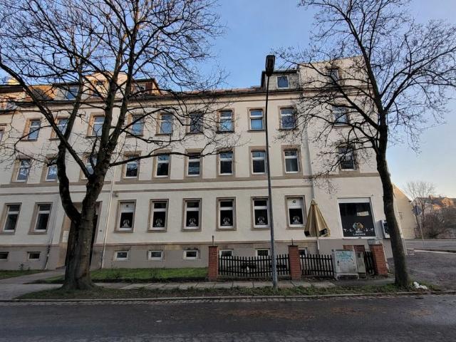 Hilbersdorf * Frisch Renoviert * 2 Zimmer mit Wohnküche * Frei
