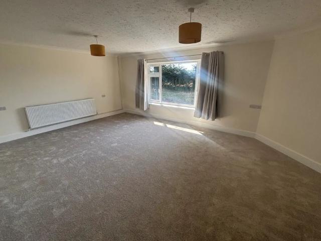 Hilborough, THETFORD