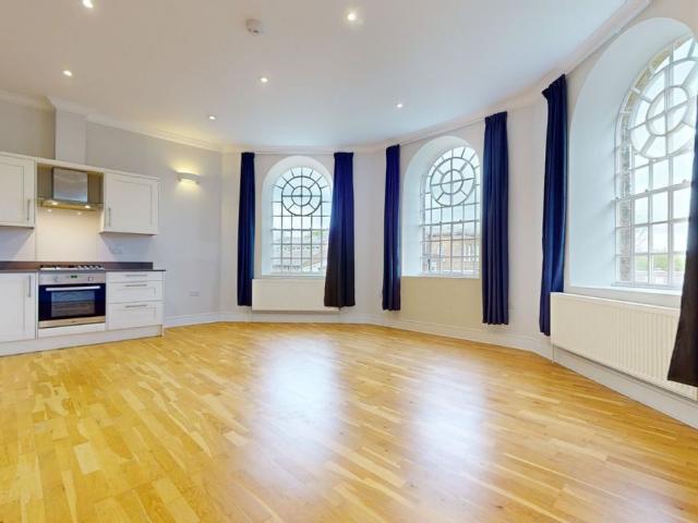 Hilda Road, Southall UB2, 2 bed flat to rent, £2,200 pcm | PrimeLocation