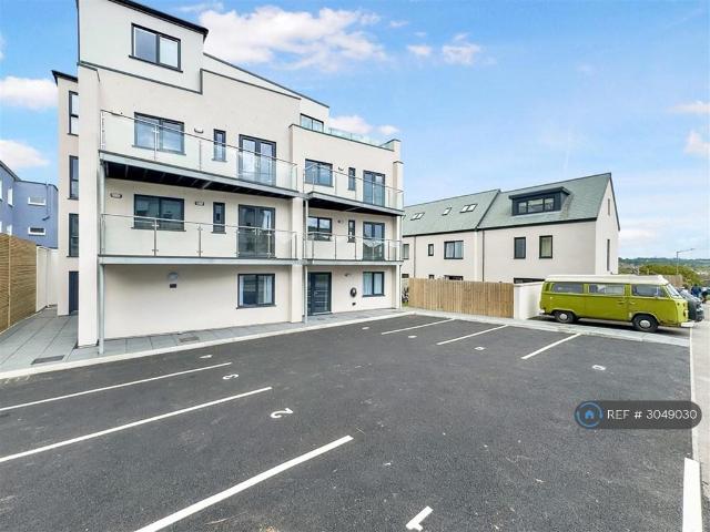 Hilgrove Road, Newquay, TR7 2 bed flat to rent £1,250 pcm £288 pw