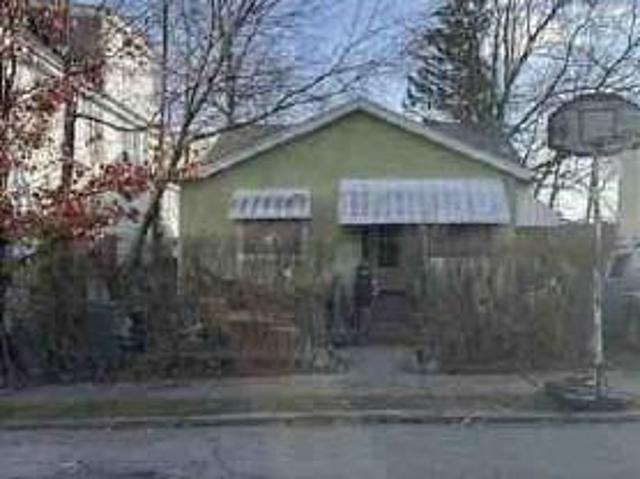 Hill Ave