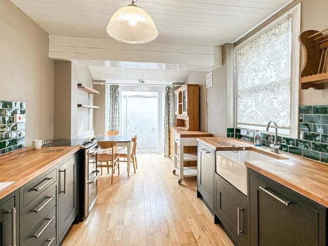 Hill Avenue, Victoria Park, Bristol BS3, 2 bed terraced house to rent, £1,800 pcm | PrimeLocation