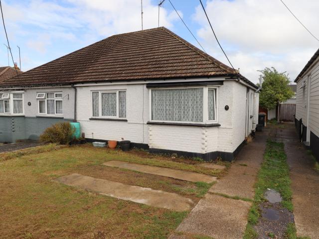 Hill Avenue, Wickford – Elliott & Smith Partnership