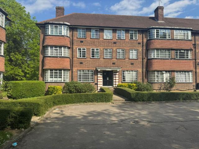 Hill Court, Hanger Lane W5, 2 bed flat to rent, £1,700 pcm | PrimeLocation