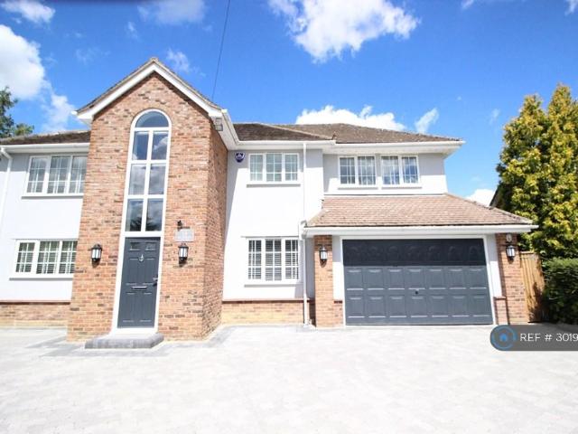 Hill Crescent, Haverhill, CB9 4 bed detached house to rent £4,250 pcm £981 pw