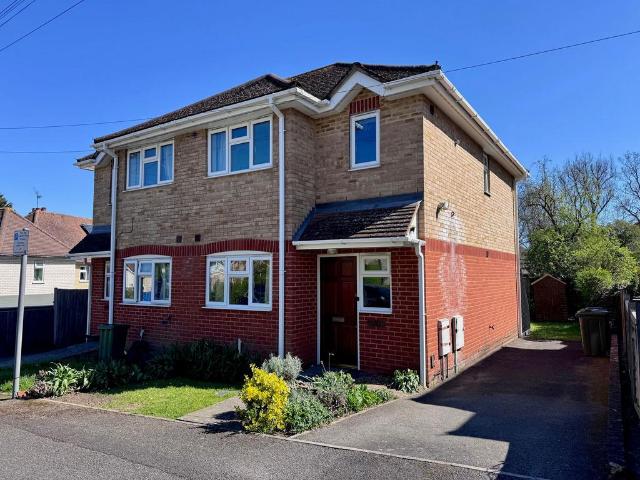 Hill Rise, Downing Avenue, Guildford. 3 bed semi detached house to rent £2,300 pcm £531 pw