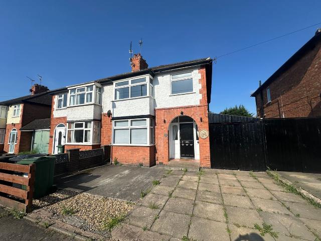 Hill Rise, Leicester LE4, 3 bed semi detached house to rent, £1,200 pcm | PrimeLocation