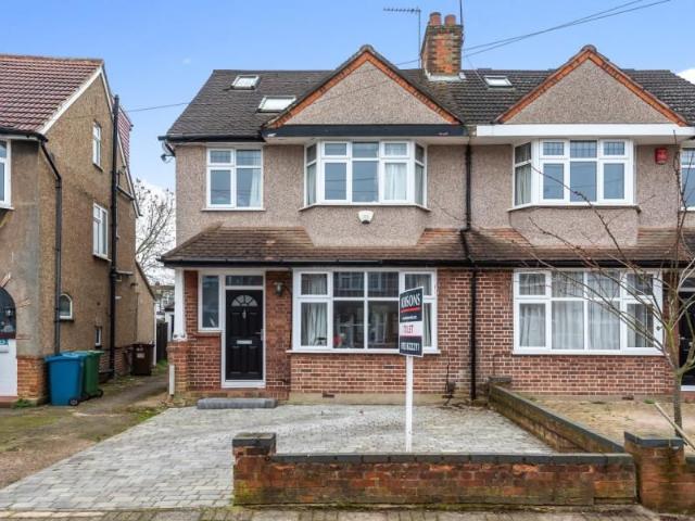 Hill Road, Pinner HA5, 4 bed semi detached house to rent, £3,000 pcm | PrimeLocation