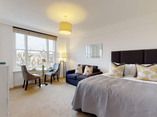 Hill Street, London W1J, Studio to rent, £2,817 pcm | PrimeLocation