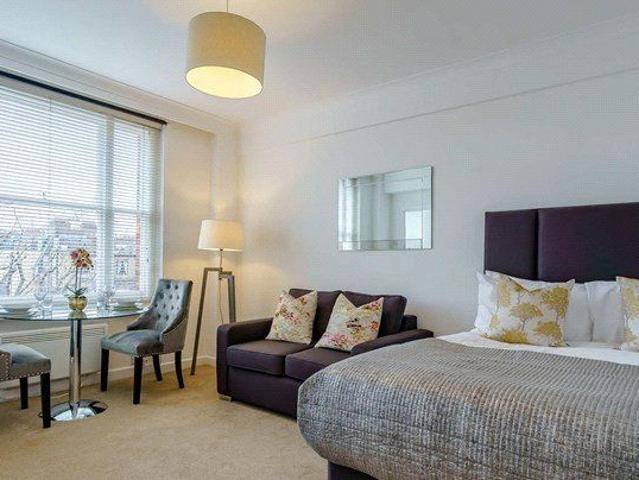 Hill Street, London W1J, Studio to rent, £2,817 pcm | PrimeLocation