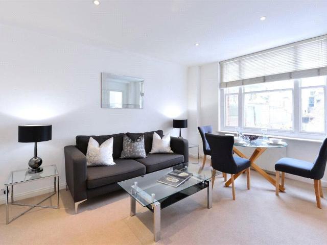 Hill Street, London, W1J 1 bed apartment to rent £3,276 pcm £756 pw
