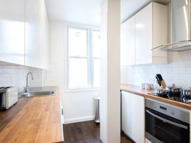 Hill Street, Mayfair, London W1J, 3 bed flat to rent, £7,410 pcm | PrimeLocation