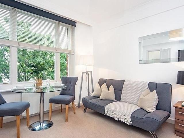Hill Street, Mayfair, London W1J, Studio to rent, £2,687 pcm | PrimeLocation