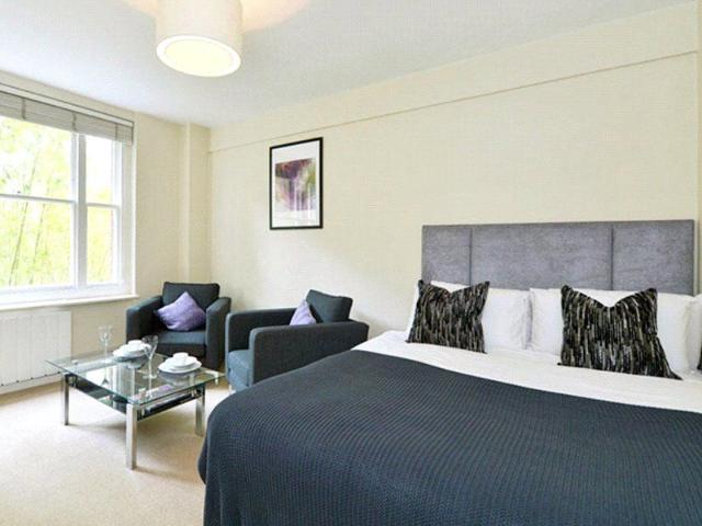 Hill Street, Mayfair, London W1J, Studio to rent, £2,817 pcm | PrimeLocation
