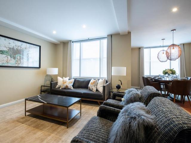 Hill Street Mayfair W1J 3 bed flat to rent £7,410 pcm £1,710 pw