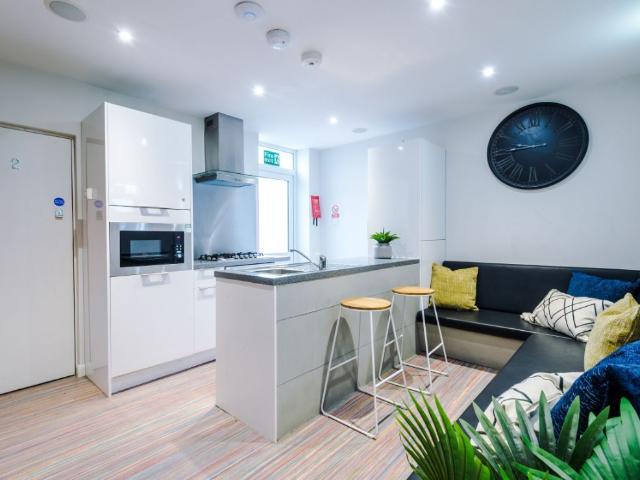 Hill Street, Newcastle Under Lyme ST5, 5 bed terraced house to rent, £515 pppm | PrimeLocation