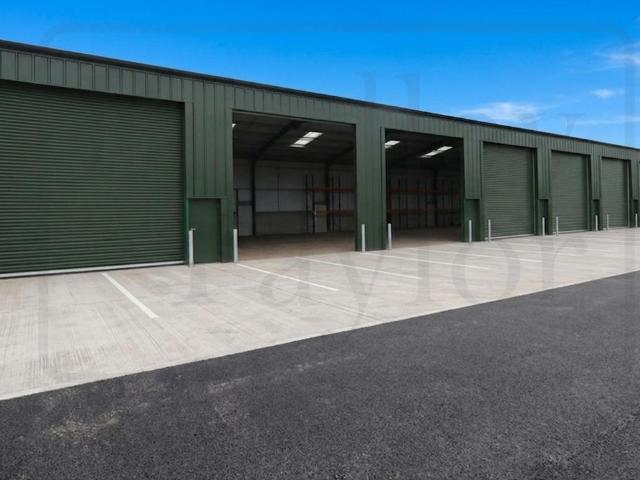 Hill Top Farm, Jepps Lane, Preston PR3, Property to rent, £1,300 pcm | PrimeLocation