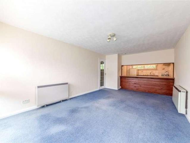 Hill View Road, Woking, Surrey, GU22