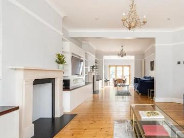 Hillcourt Avenue, London, N12 8EY, United Kingdom | 6 bed house for rent #116219957 | Rentberry