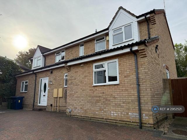 Hillcrest, Cambridge, CB23 4 bed detached house to rent £1,950 pcm £450 pw