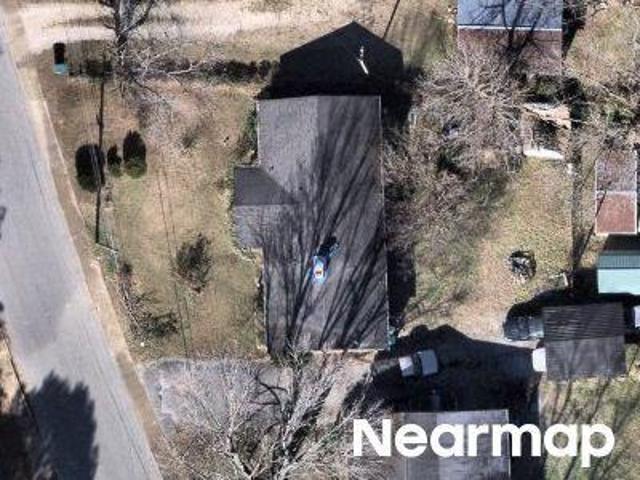 Hillcrest Circle Dr
