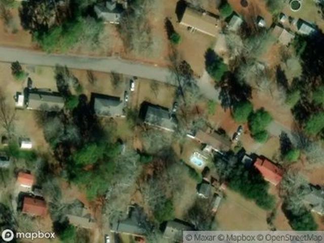 Hillcrest Dr