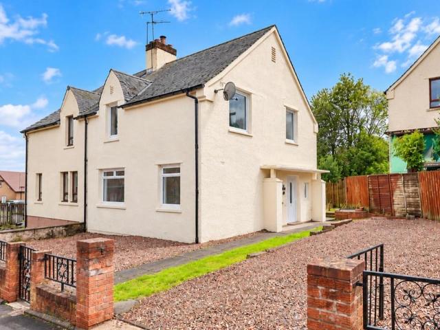 Hillcrest Drive, Alloa, FK10 4 bed semi detached house to rent £1,200 pcm £277 pw