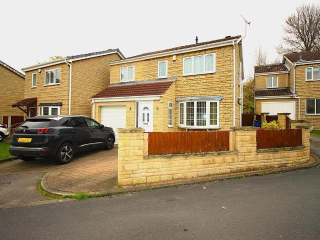 Hillcrest Drive, South Anston S25, 4 bed detached house to rent, £1,295 pcm | PrimeLocation