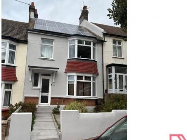 Hillcrest Road, Chatham, Kent ME4, 3 bed terraced house to rent, £1,545 pcm | PrimeLocation