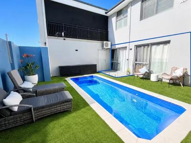 HILLARYS, WA 6025 Flat Leased