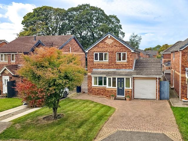 Hillbank View, Harrogate HG1, 3 bed detached house to rent, £1,800 pcm | PrimeLocation