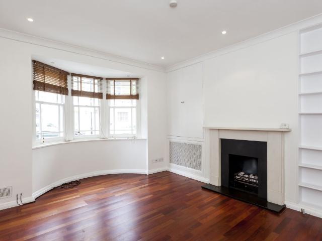 Hillgate Place, London W8, 3 bed semi detached house to rent, £8,499 pcm | PrimeLocation