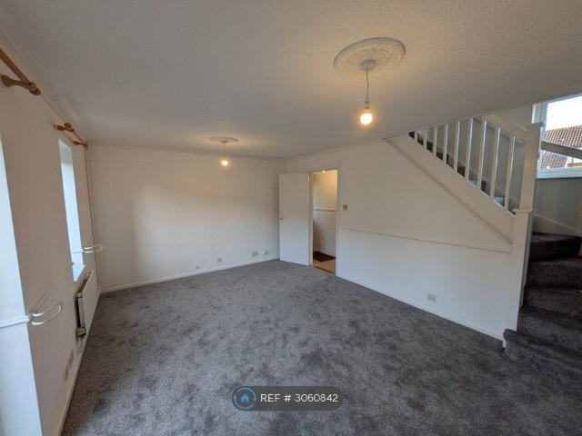 Hillgrounds Road, Kempston, Bedford MK42, 2 bed semi detached house to rent, £1,200 pcm | PrimeLocation