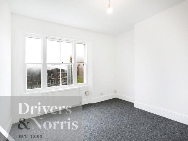 Hilldrop Road, Holloway, London N7, 5 bed flat to rent, £4,250 pcm | PrimeLocation