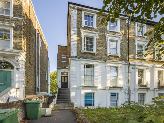 Hilldrop Road, London N7, 2 bed flat to rent, £2,350 pcm | PrimeLocation