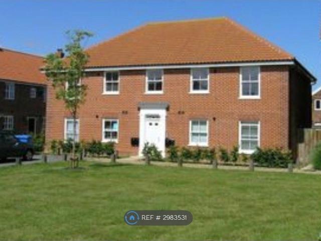 Hillfield Court, Reydon Nr Southwold IP18, 2 bed flat to rent, £895 pcm | PrimeLocation