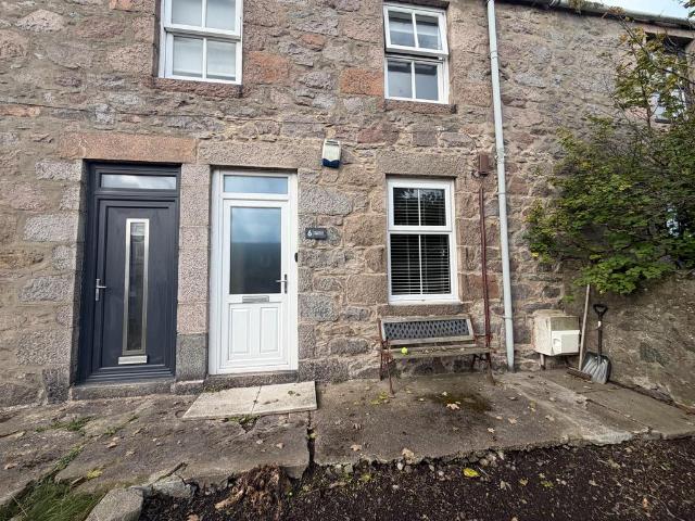 Hillhead Terrace, Aberdeen, AB24 1 bed flat to rent £700 pcm £162 pw