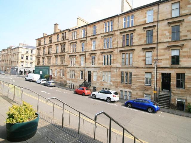 Hillhead Primary School, Otago Street, Glasgow, G12 8PG, United Kingdom | 2 bed apartment for rent #138775413 | Rentberry