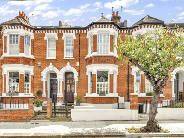Hillier Road, London SW11, 4 bed detached house to rent, £5,950 pcm | PrimeLocation