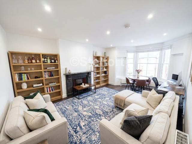 Hillmarton Road, London N7, 2 bed flat to rent, £2,708 pcm | PrimeLocation
