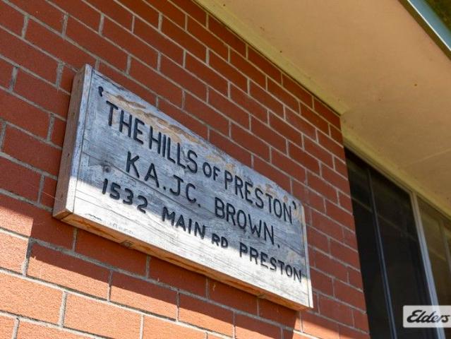 HILLS OF PRESTON 38 HECTARES 95 acres
