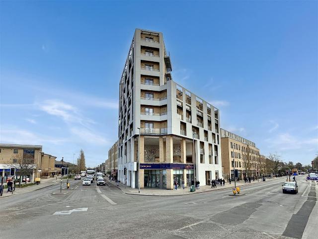 Hills Road, Cambridge CB2, 1 bed flat to rent, £2,100 pcm | PrimeLocation