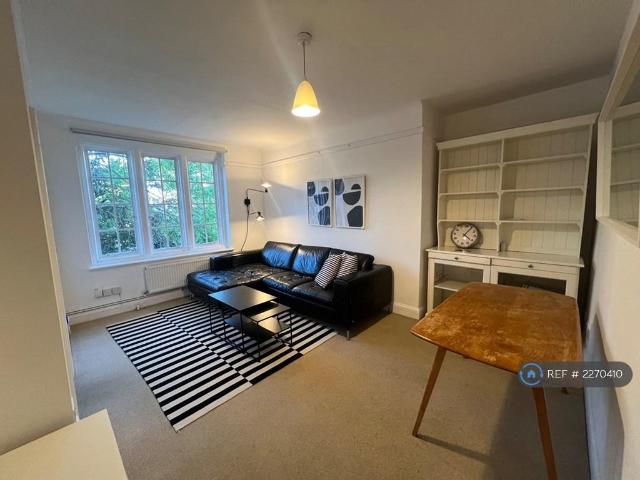 Hillsborough Court, London, NW6 2 bed flat to rent £2,250 pcm £519 pw