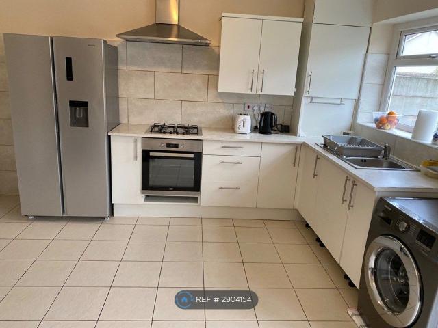 Hillside Avenue, Liverpool L36, 3 bed detached house to rent, £1,500 pcm | PrimeLocation