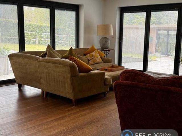 Hillside Cottages, Wadhurst, TN5 5 bed end of terrace house to rent £3,750 pcm £865 pw
