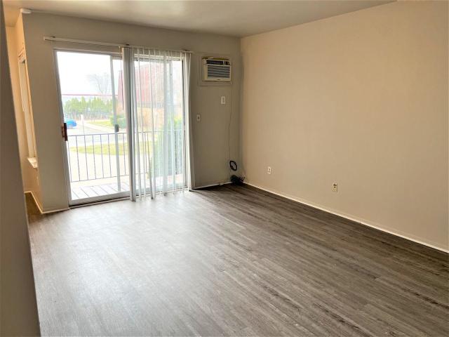 Hillside Partners ll, LLC C 1 Bedroom Apartment for Rent at 21641 Hillside Dr, Mount Clemens, MI 48035 Clinton Township