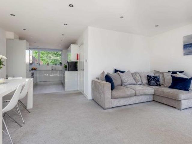 Hillpark Loan, Blackhall, Edinburgh