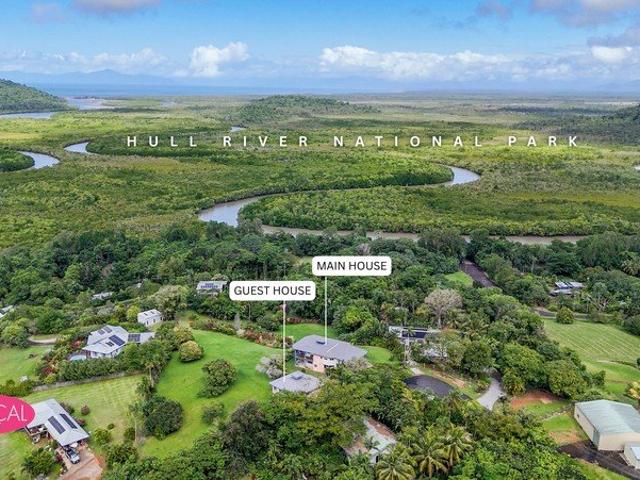 Hilltop Sanctuary with Two Residences & Spectacular Ocean/Island Views !